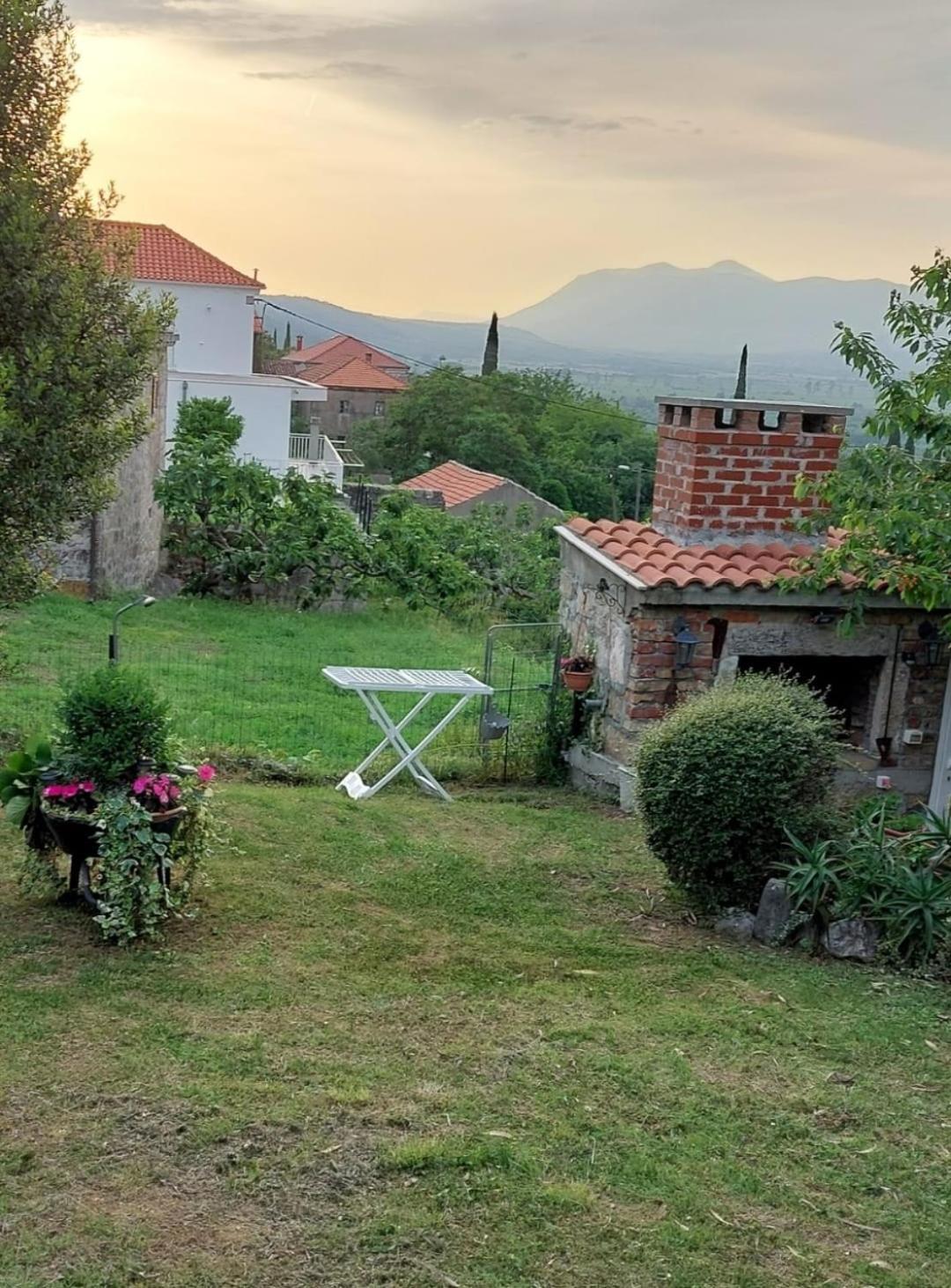 Holiday Home Sunrise Gruda Exterior foto